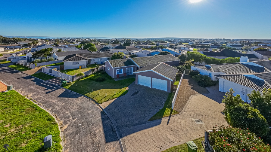 4 Bedroom Property for Sale in Country Club Western Cape